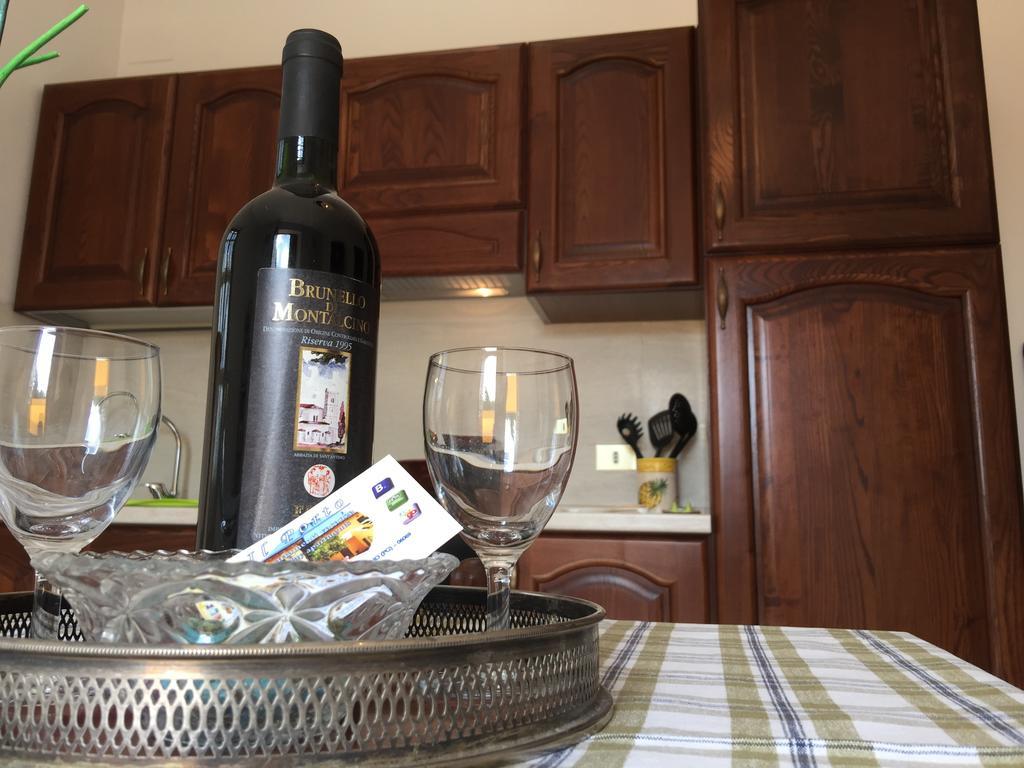 Aparthotel Il Porto Tuoro sul Trasimeno Zimmer foto